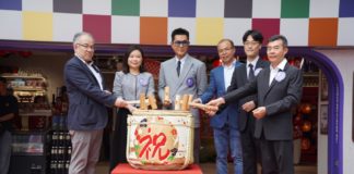 「樓上」尖東再開分店辦嘉年華 邀古天樂吸引逾千名市民排隊